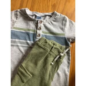 Toddlers boy 2T Little Lad outfit
